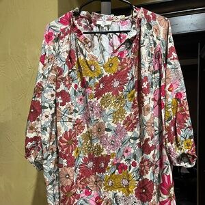 Entro Flower Top Size Medium